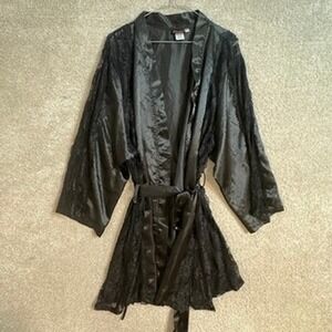 Dreamgirl Black‎ Lace Trim Satin Kimono Robe Lingerie Cover Up Elegant